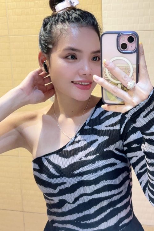 GFE Karachi Escort Model